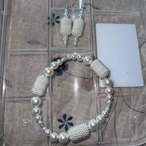 Elegant Pearl and Bead Handmade Jewelry Set